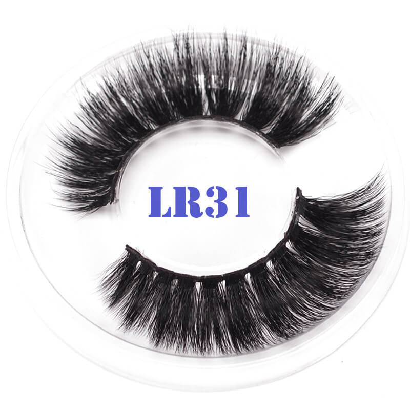 big  pack  of  mink  lashes